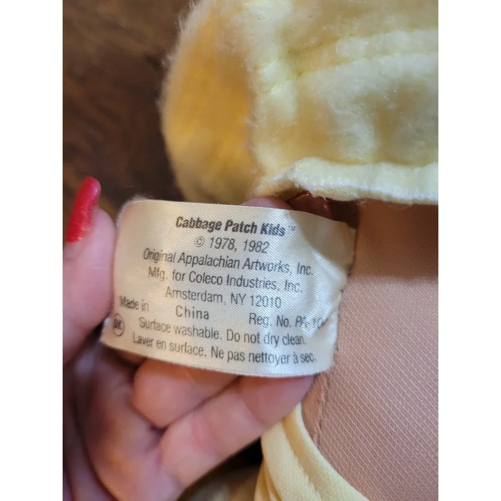 1978 1982 Cabbage Patch Kids Doll Spaghetti Xavier Robert's Sign Outfit